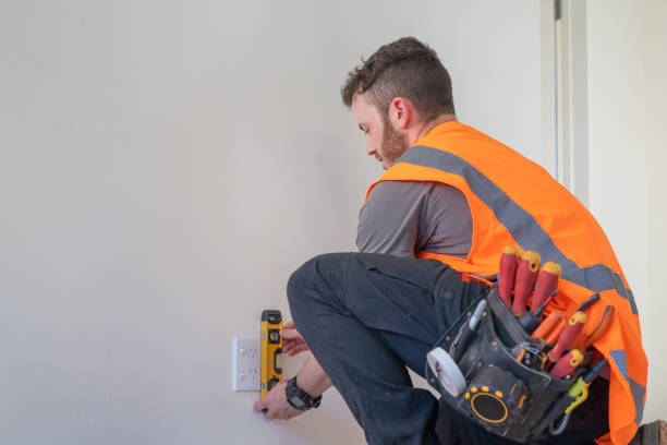Best Affordable Emergency Electrician  in Lamont, CA